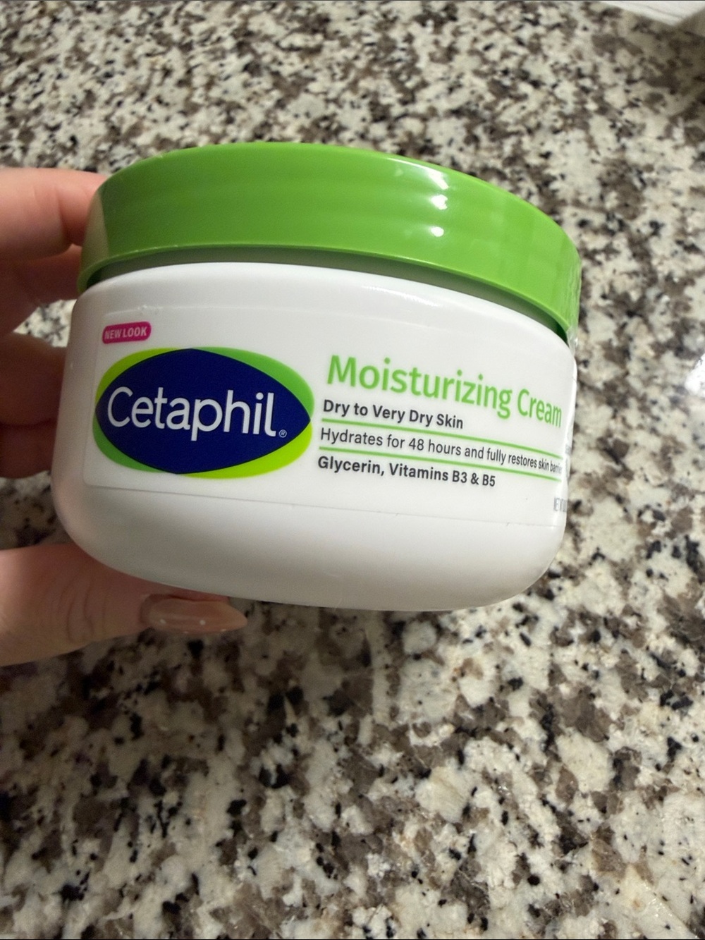 Cetaphil Moisturizing Cream for Dry to Very Dry Skin - Green